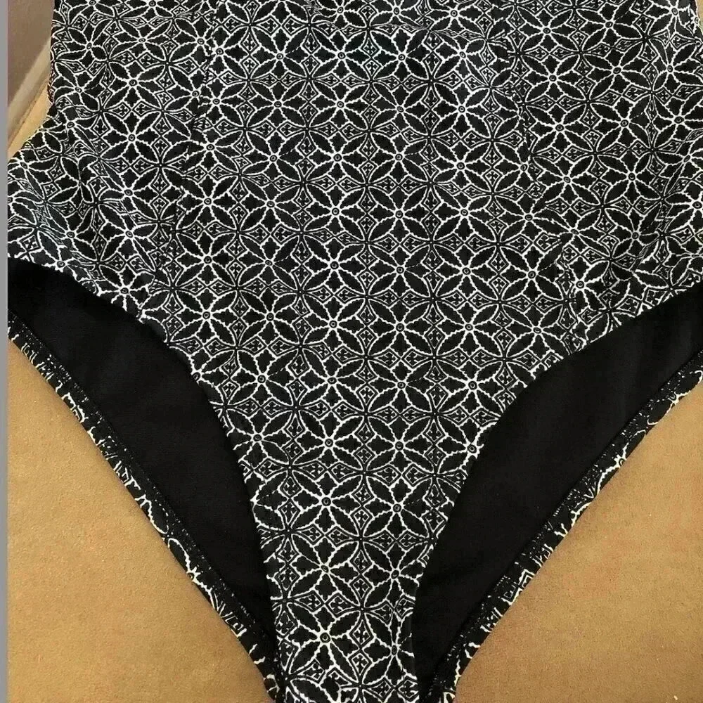 High Waisted French Cut Swim Bottom